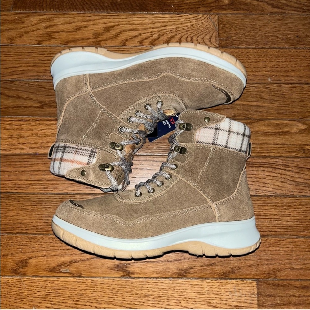 Khombu Sterling Faux Shearling Lined Boots Brown Leather Women’s 11 Plaid Trim